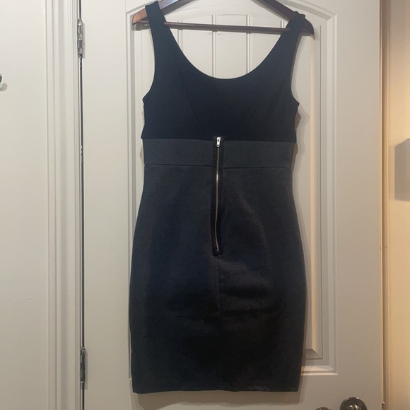 Casual dress, perfect condition worn once! - Picture 2 of 4
